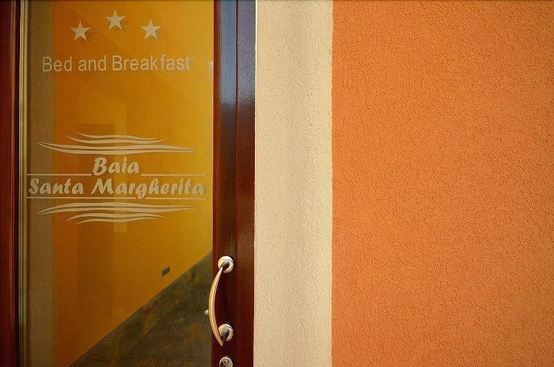 Baia Santa Margherita B&B 卡斯泰卢佐 外观 照片
