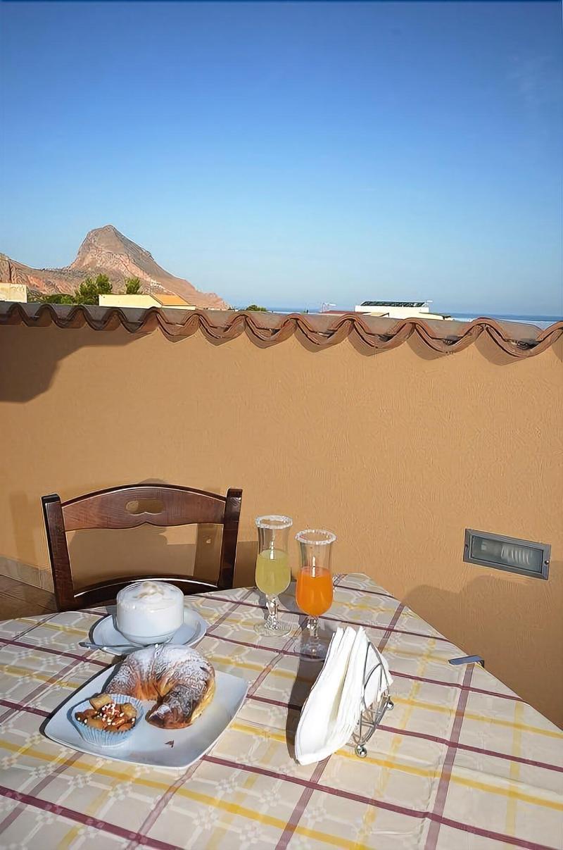 Baia Santa Margherita B&B 卡斯泰卢佐 外观 照片